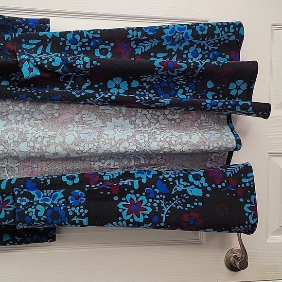 LuLaRoe Open Front Cardigan Duster - Picture 2 of 11